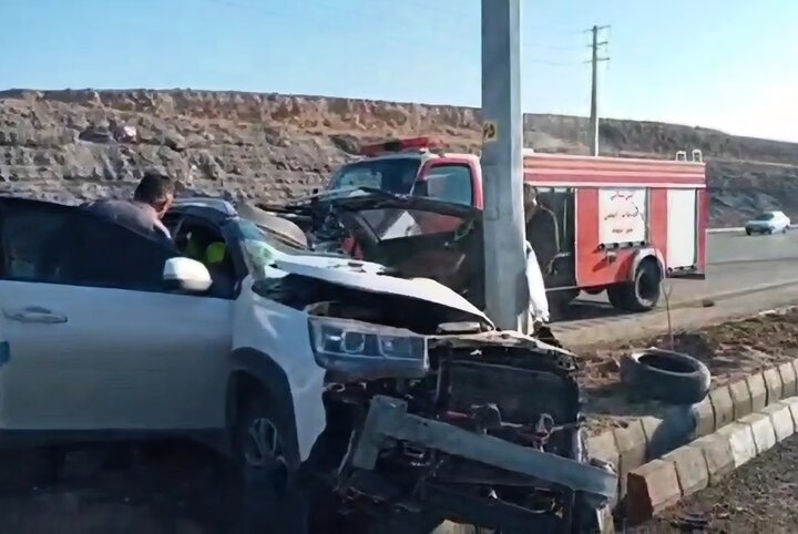 یک فوتی در اثر واژگونی خودرو در اتوبان تبریز - سهند یک فوتی در اثر واژگونی خودرو در اتوبان تبریز - سهند
