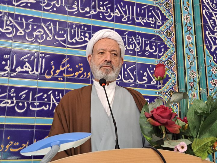 خطیب جمعه اردستان: آشنایی با اصول سلامت ضرورت دارد خطیب جمعه اردستان: آشنایی با اصول سلامت ضرورت دارد