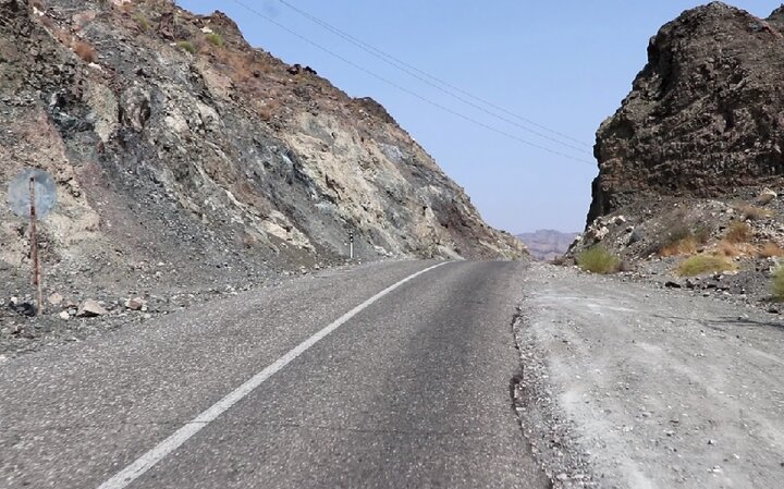 بهسازی و تعریض محور توکهور وهشتبندی به میناب تسریع شود بهسازی و تعریض محور توکهور وهشتبندی به میناب تسریع شود