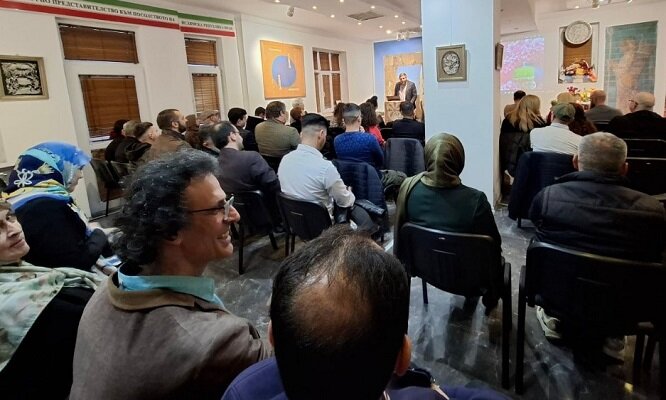 تقدیر از صدای زبان فارسی در دل اروپا