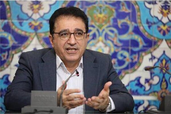 توضیحات قادر آشنا درباره تفویض اختیارات آییننامه ساماندهی مد و لباس توضیحات قادر آشنا درباره تفویض اختیارات آییننامه ساماندهی مد و لباس