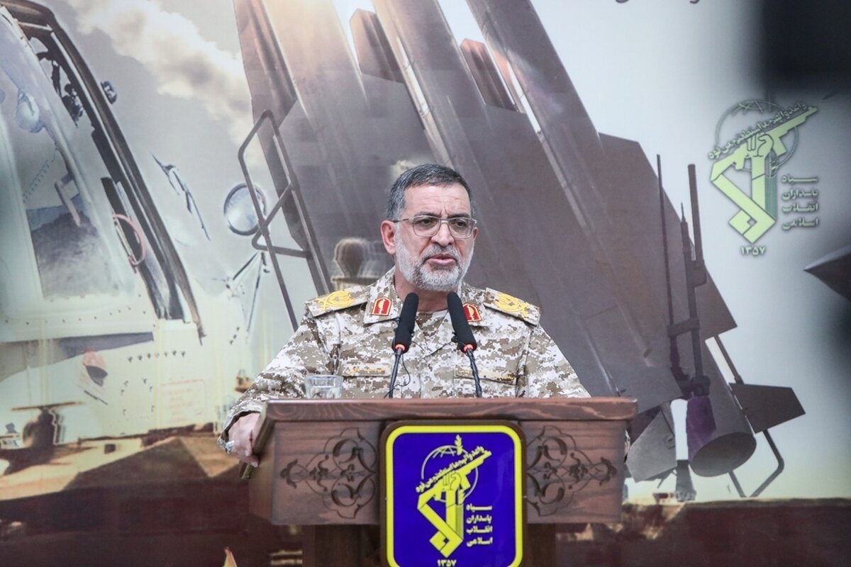 سردار نائینی: در جنگ ۱۲ روزه نشان دادیم قدرت موشکی ما بازدارنده است سردار نائینی: در جنگ ۱۲ روزه نشان دادیم قدرت موشکی ما بازدارنده است