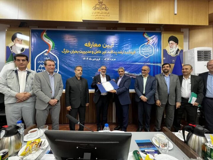 فرمانده ارشد پدافند غیر عامل جزیره خارگ معارفه شد فرمانده ارشد پدافند غیر عامل جزیره خارگ معارفه شد