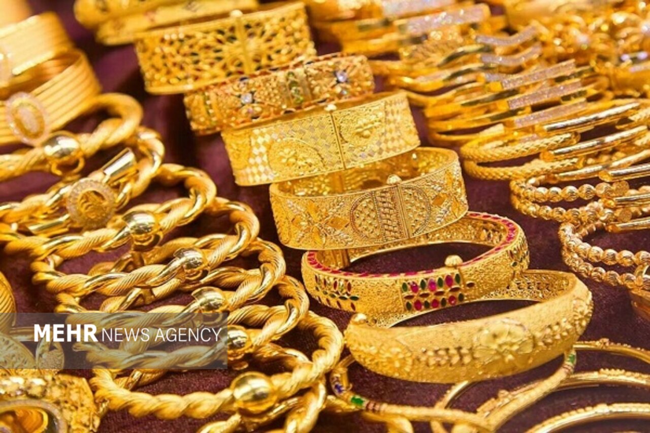 گزارش قیمت طلا امروز ۶ خرداد ۱۴۰۴؛ کاهش همزمان طلا و افزایش نرخ سکه گزارش قیمت طلا امروز ۶ خرداد ۱۴۰۴؛ کاهش همزمان طلا و افزایش نرخ سکه