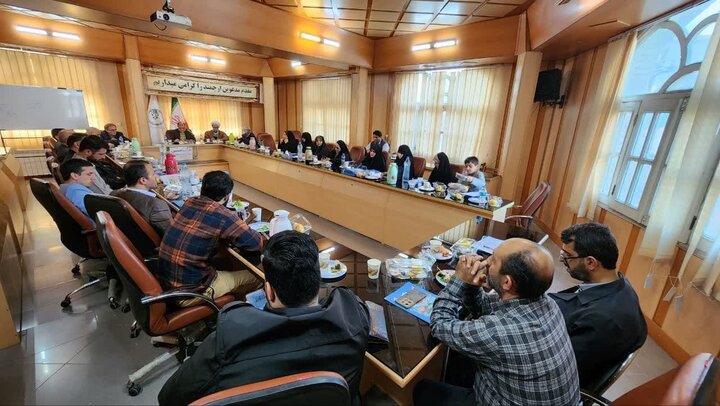 نشست هم اندیشی فعالان قرآنی در مازندران برگزار شد نشست هم اندیشی فعالان قرآنی در مازندران برگزار شد