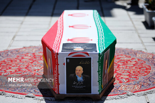 اعتبار دانشگاه بوعلی سینا مرهون تلاش های مرحوم اعتماد بود اعتبار دانشگاه بوعلی سینا مرهون تلاش های مرحوم اعتماد بود