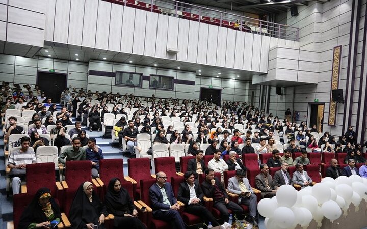 آئین بزرگداشت سعدی در دانشگاه لرستان برگزار شد آئین بزرگداشت سعدی در دانشگاه لرستان برگزار شد