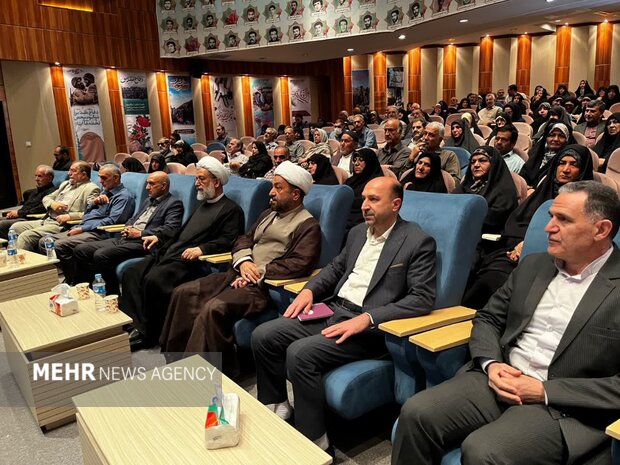 اعزام یک هزار زائر استان سمنان به حج تمتع؛ ۶۰درصد زائران زن هستند اعزام یک هزار زائر استان سمنان به حج تمتع؛ ۶۰درصد زائران زن هستند