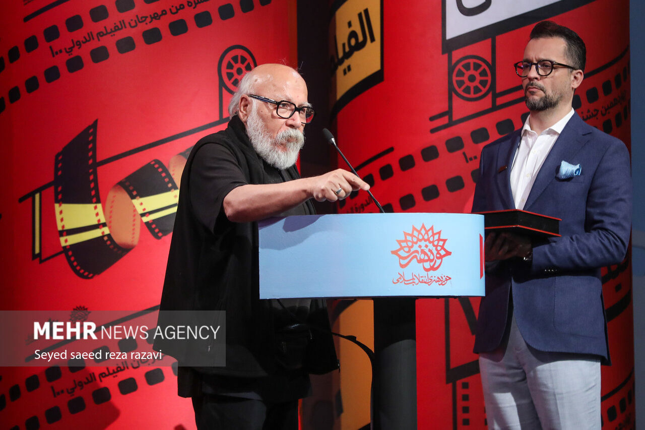 برگزیدگان فیلم ۱۰۰ معرفی شدند؛ هشدار داوودنژاد درباره سینما برگزیدگان فیلم ۱۰۰ معرفی شدند؛ هشدار داوودنژاد درباره سینما