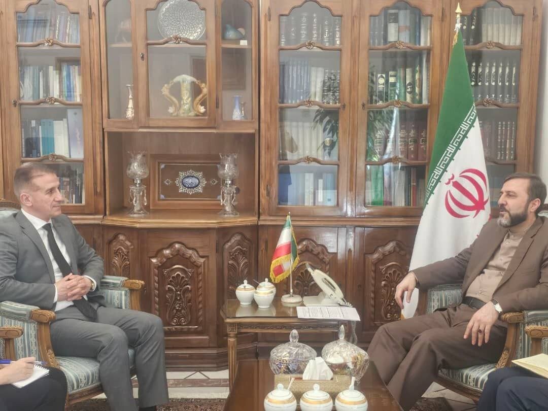 توسعه همکاریها درحوزه خزر،محورگفتگوی غریبآبادی وسفیرجمهوری آذربایجان توسعه همکاریها درحوزه خزر،محورگفتگوی غریبآبادی وسفیرجمهوری آذربایجان