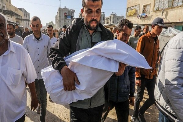۱۵ شهید در ششصدمین روز حمله صهیونیستها به غزه ۱۵ شهید در ششصدمین روز حمله صهیونیستها به غزه