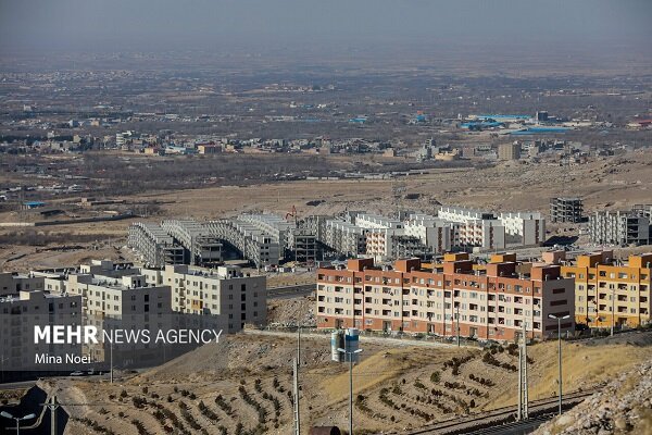 مسکن به معضل ملی تبدیل شد؛ انحصار مالکیت زمین مانع خانهدار شدن مردم مسکن به معضل ملی تبدیل شد؛ انحصار مالکیت زمین مانع خانهدار شدن مردم