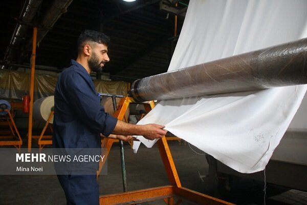 اشتغالزایی در گرو توسعه صنعت نساجی اشتغالزایی در گرو توسعه صنعت نساجی