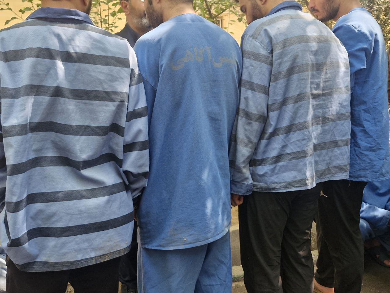 سارقان منازل و عاملان جرایم خشن در تهران دستگیر شدند سارقان منازل و عاملان جرایم خشن در تهران دستگیر شدند