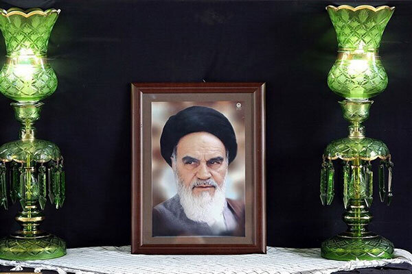 ادامه راه امام (ره) یک ضرورت انکار ناپذیر است ادامه راه امام (ره) یک ضرورت انکار ناپذیر است