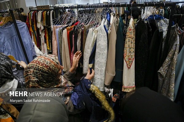 تورم پوشاک در مهر رکورد زد؛ تولید و مصرف در تنگنا تورم پوشاک در مهر رکورد زد؛ تولید و مصرف در تنگنا