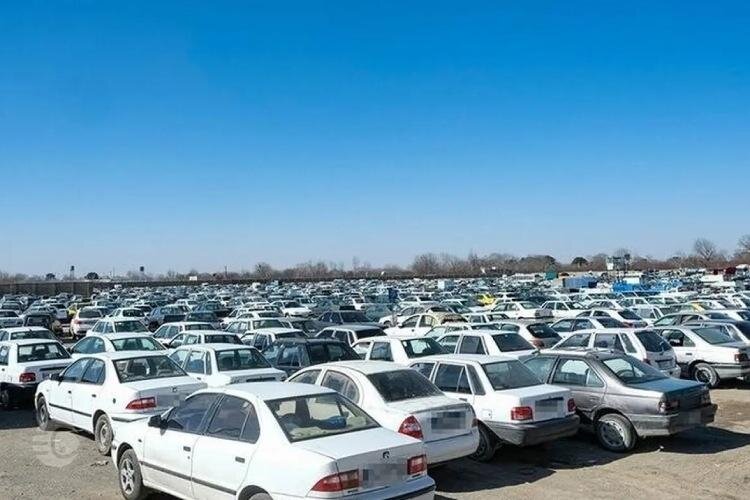 شناسایی ۳۶۳۴ خودروی رها شده در تهران شناسایی ۳۶۳۴ خودروی رها شده در تهران