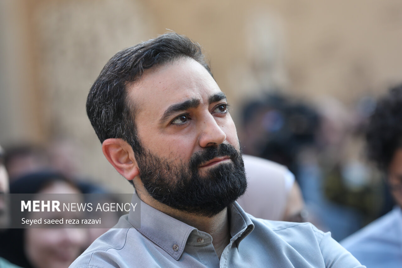 وحید یامینپور با سه کتاب صوتی در بازار کتاب وحید یامینپور با سه کتاب صوتی در بازار کتاب