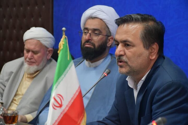 نقش علما و نخبگان در مقابله با جنگ نرم دشمن مهم بسیار است نقش علما و نخبگان در مقابله با جنگ نرم دشمن مهم بسیار است