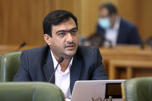استانداری به وظایفش درباره ارتقای ایمنی بازار بزرگ تهران عمل کند استانداری به وظایفش درباره ارتقای ایمنی بازار بزرگ تهران عمل کند