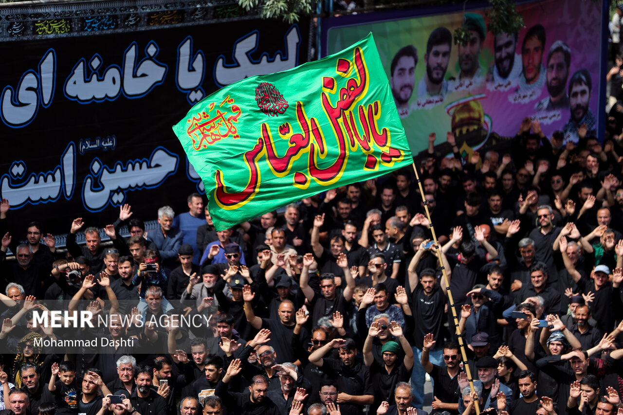 تو را مشکِ سوراخ از پا درآورد؛ وگرنه حریفت نمیشد سپاهی تو را مشکِ سوراخ از پا درآورد؛ وگرنه حریفت نمیشد سپاهی