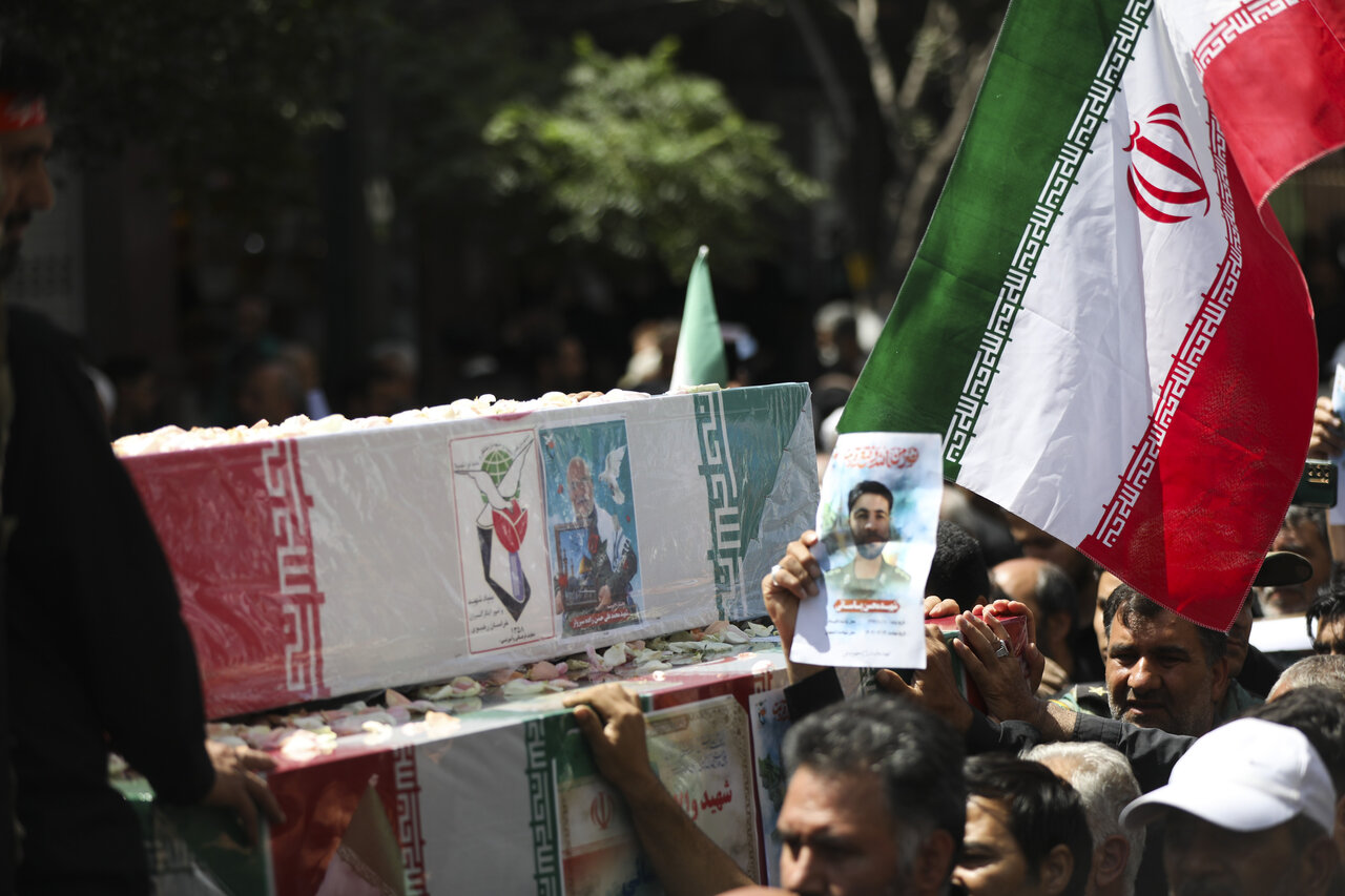 برگزاری یادواره بزرگ شهدای جنگ ۱۲ روزه با مشارکت ۱۰۰ هیئت بانوان تهران برگزاری یادواره بزرگ شهدای جنگ ۱۲ روزه با مشارکت ۱۰۰ هیئت بانوان تهران