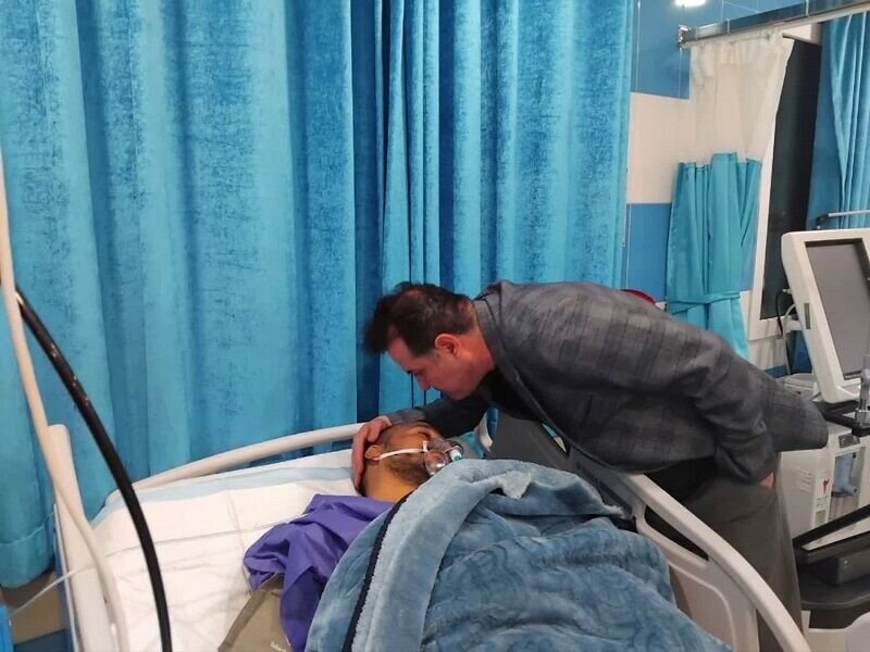 محیطبان زاوه هدف گلوله شکارچیان قرار گرفت محیطبان زاوه هدف گلوله شکارچیان قرار گرفت