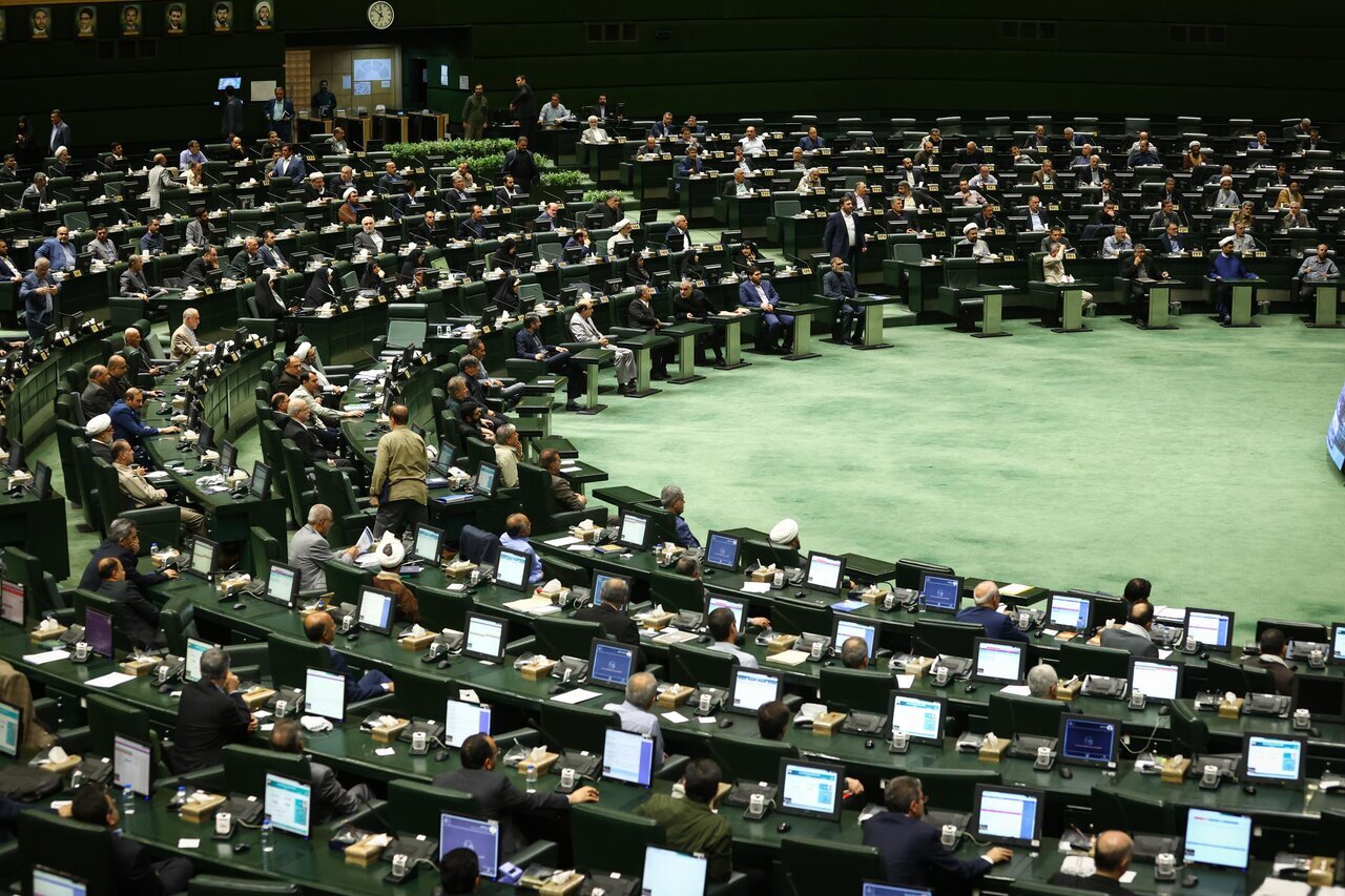 بررسی طرح ملی هوش مصنوعی در دستورکار امروز مجلس بررسی طرح ملی هوش مصنوعی در دستورکار امروز مجلس