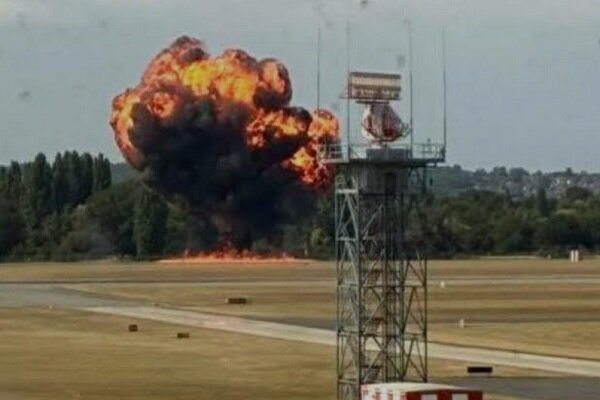 تلفات سانحه هوایی در لندن ۴ کشته اعلام شد تلفات سانحه هوایی در لندن ۴ کشته اعلام شد