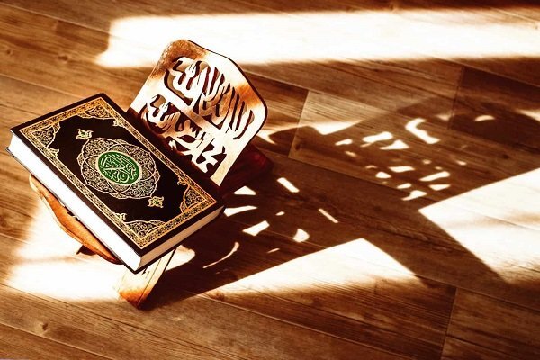 آیا نصرت خدا تنها به شکل معجزه و ماورایی محقق میشود؟
