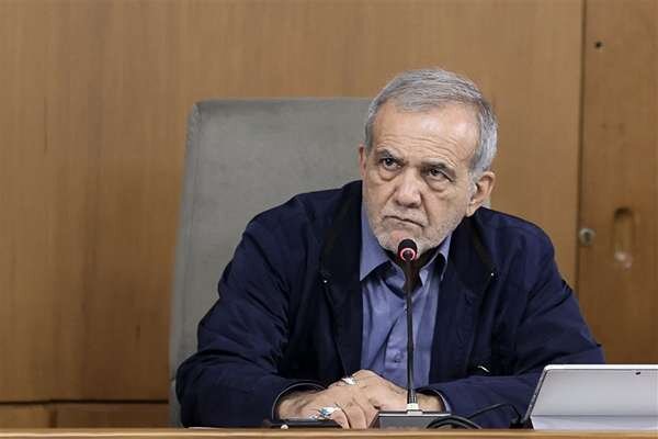 رئیس جمهور: طرح های توسعه صنایع نزدیک خلیج فارس در اولویت قرار گیرد رئیس جمهور: طرح های توسعه صنایع نزدیک خلیج فارس در اولویت قرار گیرد