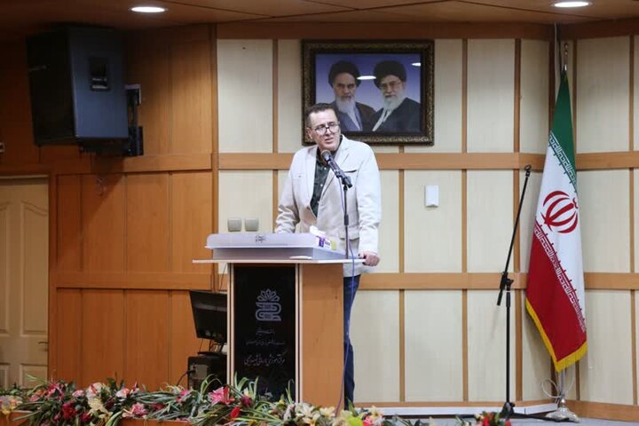 حضور داوطلبانه کادر درمان لرستان در بیمارستانها در جنگ ۱۲ روزه حضور داوطلبانه کادر درمان لرستان در بیمارستانها در جنگ ۱۲ روزه