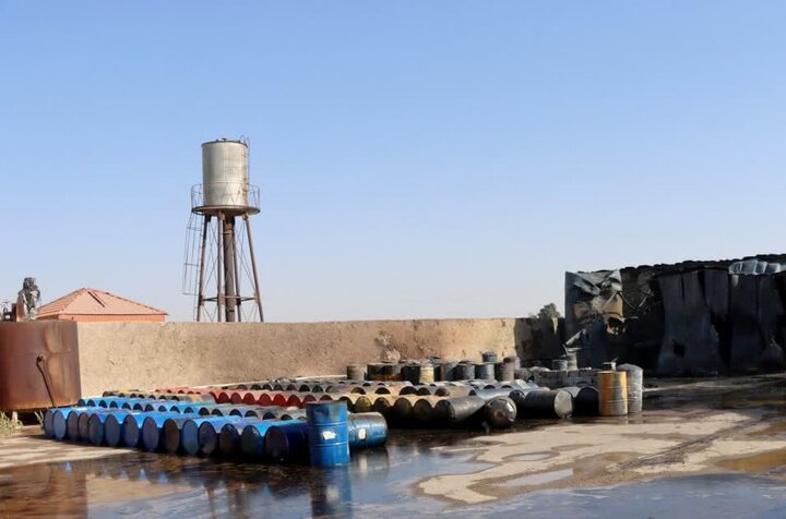 آتشسوزی در کارگاه فرآوردههای نفتی در اصفهان آتشسوزی در کارگاه فرآوردههای نفتی در اصفهان