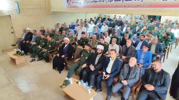 فرمانده جدید سپاه ناحیه دلفان معرفی شد فرمانده جدید سپاه ناحیه دلفان معرفی شد