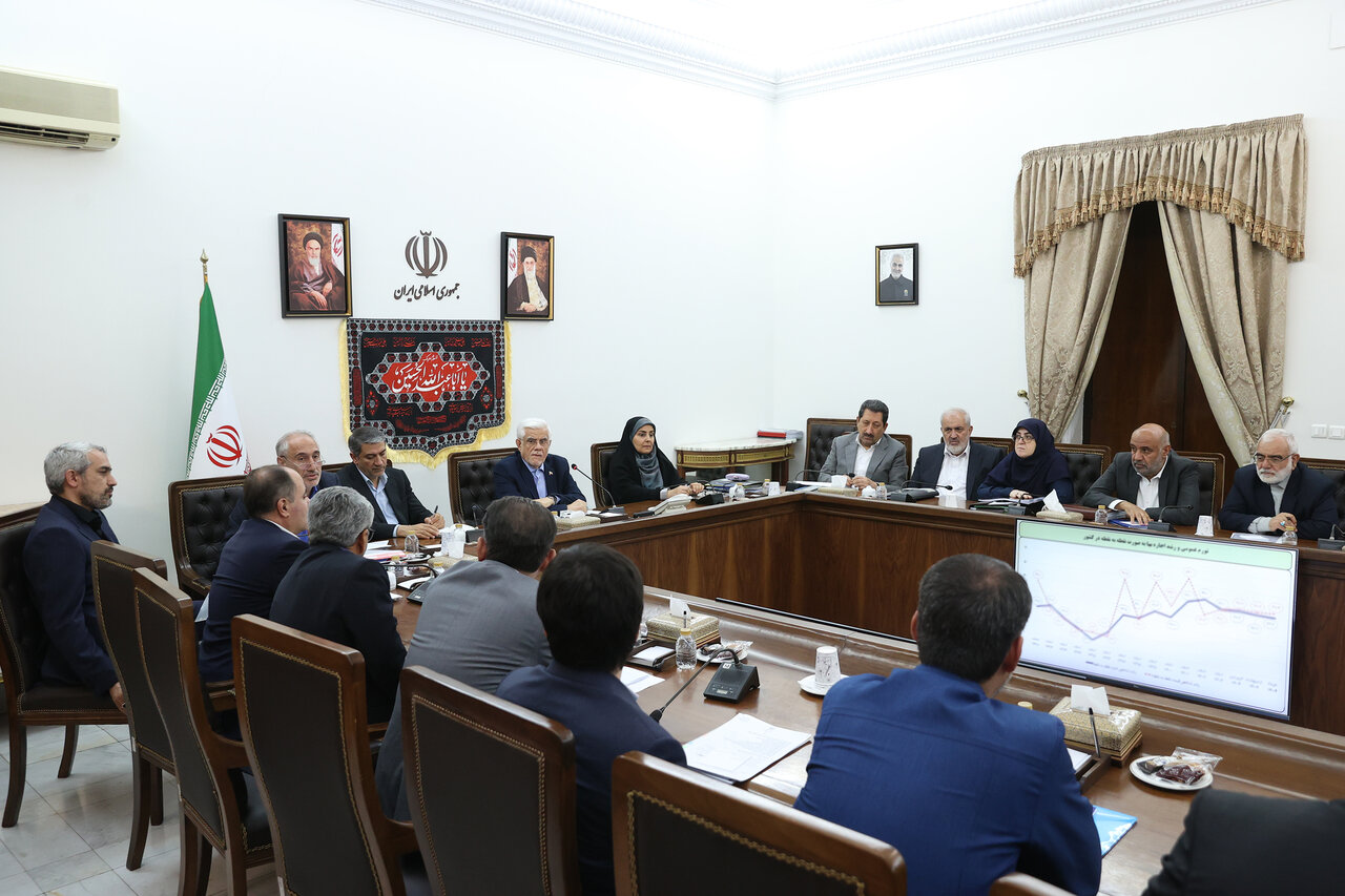 عارف: حق هیچگونه تعللی در ساخت مسکن های حمایتی نداریم عارف: حق هیچگونه تعللی در ساخت مسکن های حمایتی نداریم