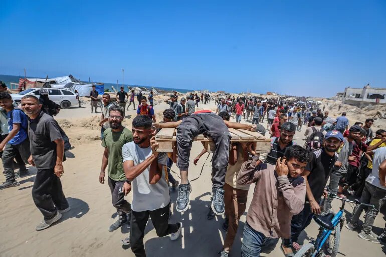 حملات خونین به مراکز توزیع کمک در شمال، جنوب و مرکز غزه حملات خونین به مراکز توزیع کمک در شمال، جنوب و مرکز غزه