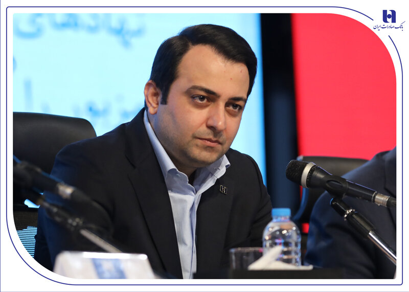 اصلاح ساختارهای مالی و فناورانه، رمز پایداری و رقابتپذیری بانک صادرات اصلاح ساختارهای مالی و فناورانه، رمز پایداری و رقابتپذیری بانک صادرات