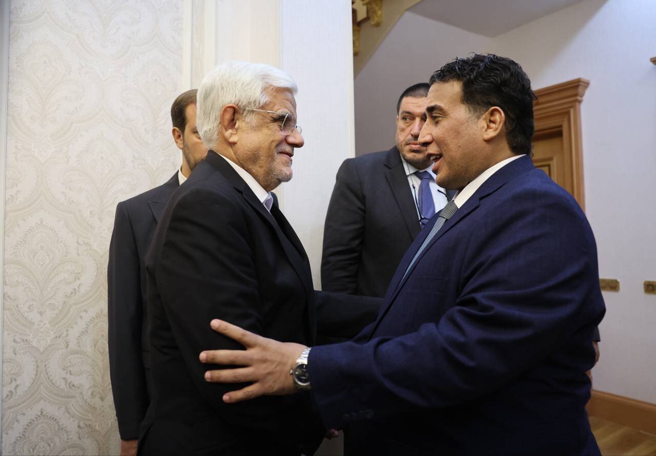عارف: ایران مخالف هرگونه دخالت خارجی در امور داخلی لیبی است عارف: ایران مخالف هرگونه دخالت خارجی در امور داخلی لیبی است