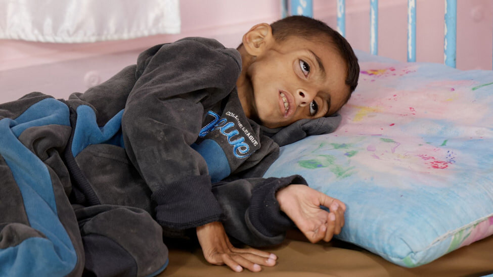 دولت غزه: ۱.۲ میلیون کودک در غزه هدف کشتار تدریجی صهیونیستها هستند دولت غزه: ۱.۲ میلیون کودک در غزه هدف کشتار تدریجی صهیونیستها هستند