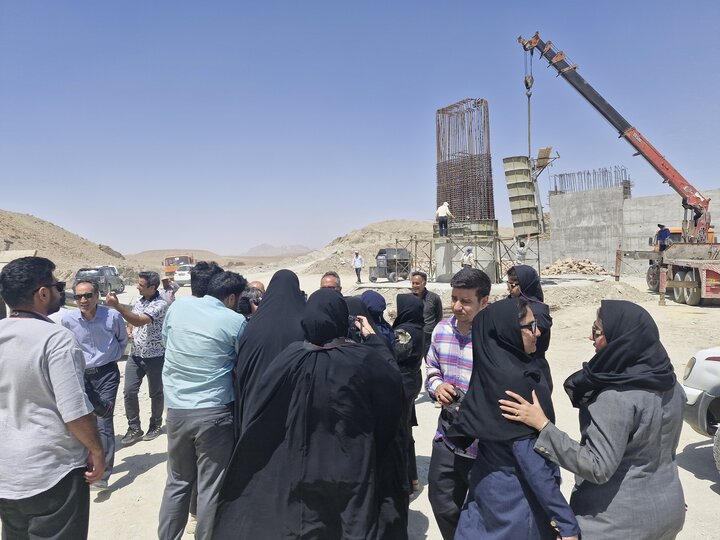 بازدید اصحاب رسانه خراسان جنوبی از قطعات ۱۴ تا ۲۰ پروژه راهآهن شرق بازدید اصحاب رسانه خراسان جنوبی از قطعات ۱۴ تا ۲۰ پروژه راهآهن شرق