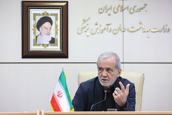 پزشکیان: تسریع در اجرای طرحهای تولیدی و رونق بازار ضروری است پزشکیان: تسریع در اجرای طرحهای تولیدی و رونق بازار ضروری است