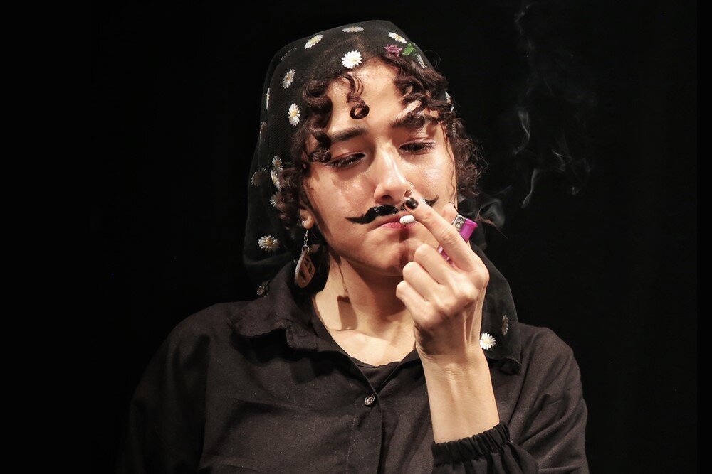 یک مرد در قامت «لیدی مکبث»؛ تئاتری که حرف دل دانشجویان را به صحنه آورد