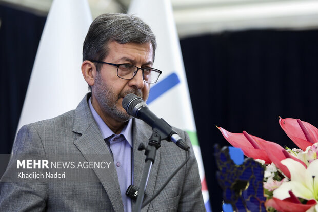 استاندار اصفهان مطرح کرد؛جهش اصفهان به سوی پایتخت انرژی پاک ایران استاندار اصفهان مطرح کرد؛جهش اصفهان به سوی پایتخت انرژی پاک ایران