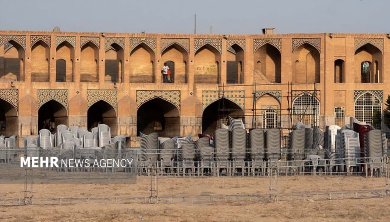 تشکلهای محیط زیست اصفهان اجرای کنسرت در زایندهرود را محکوم کردند تشکلهای محیط زیست اصفهان اجرای کنسرت در زایندهرود را محکوم کردند