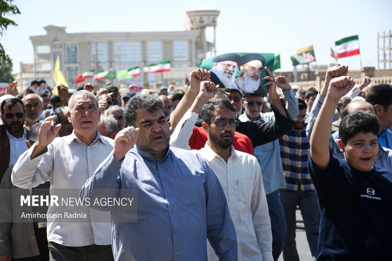 راهپیمایی جمعههای خشم و نصر؛ در محکومیت رژیم صهیونیستی راهپیمایی جمعههای خشم و نصر؛ در محکومیت رژیم صهیونیستی