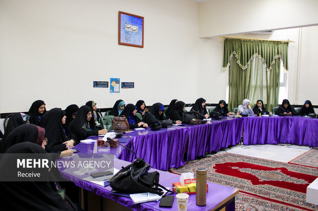 نهضت بانوان در میدان عمل؛ از فعالیت مردمی و مشارکت تا شبکهسازی مؤثر نهضت بانوان در میدان عمل؛ از فعالیت مردمی و مشارکت تا شبکهسازی مؤثر