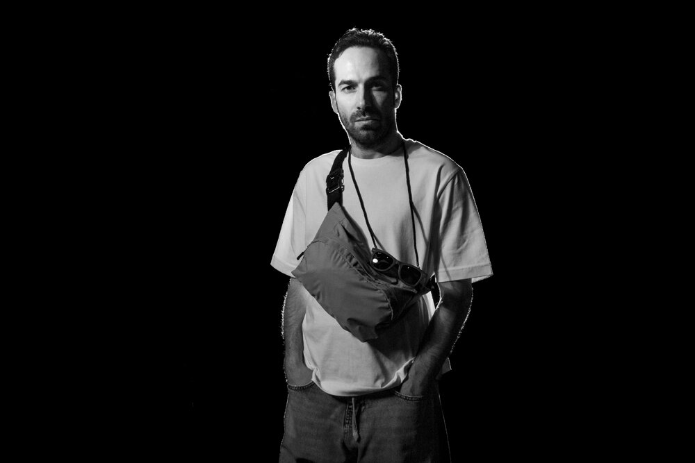 متنی پیچیده با کارگردانی ساده؛ «مبانی تاریکی» حاصل ۷۰ جلسه تمرین است! متنی پیچیده با کارگردانی ساده؛ «مبانی تاریکی» حاصل ۷۰ جلسه تمرین است!