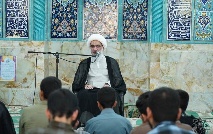 امام جمعه بوشهر:موفقیت در طلبگی با «شناخت هدف و مسیر درست» محقق میشود امام جمعه بوشهر:موفقیت در طلبگی با «شناخت هدف و مسیر درست» محقق میشود
