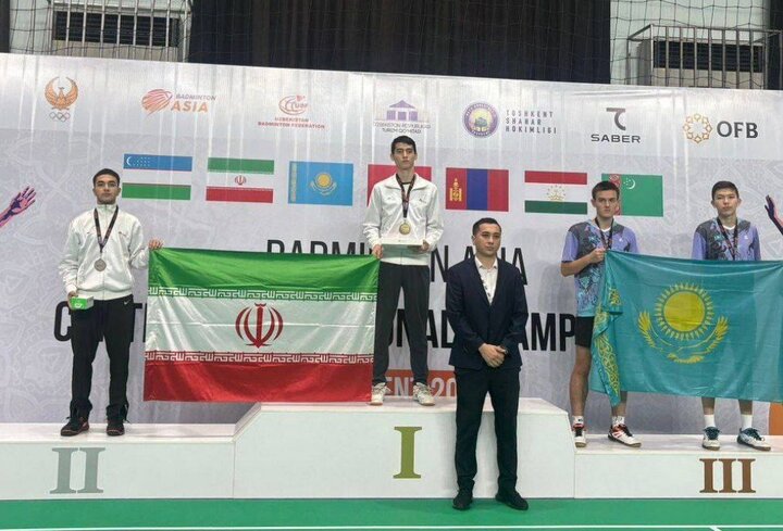 بدمینتونباز جوان اراکی تاریخساز شد بدمینتونباز جوان اراکی تاریخساز شد