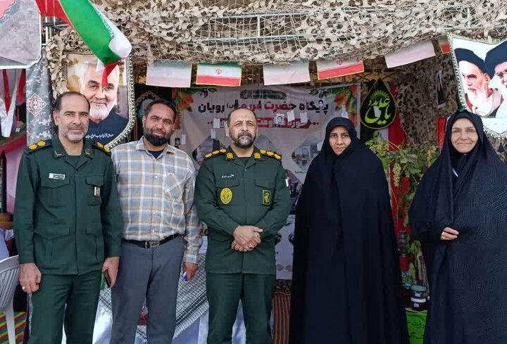 نمایشگاه اسوه در سمنان؛ یاد شهدا در هفته دفاع مقدس نمایشگاه اسوه در سمنان؛ یاد شهدا در هفته دفاع مقدس